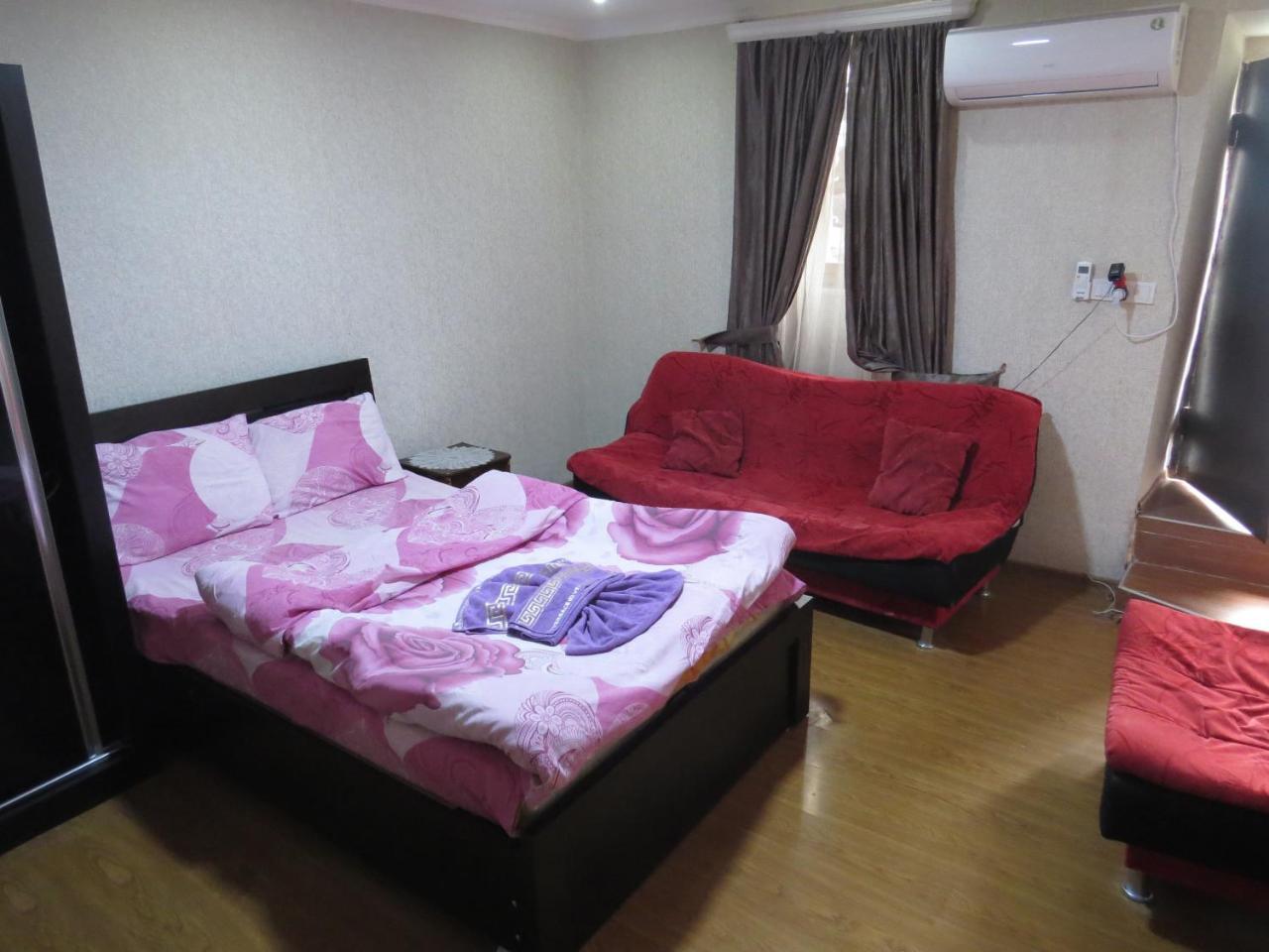 Lana Apartment Tiflis Exterior foto